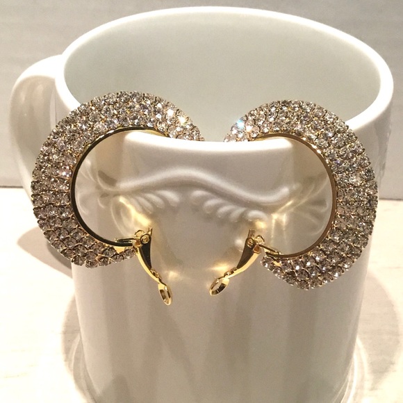 🎊Buy more & Save🎊 Bundle 2 for $40 Jewelry - 🎉Small Bling Gold Crystal  Hoops Earrings